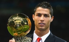 开云体育app-钢铁意志的绝境逢生—托尼致命头槌书写德国逆转日本足球史诗