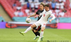 开云官网-丹麦球队士气高昂，实力凸显备战