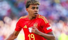 开云体育下载-西班牙遭遇保加利亚逼平，形势不利