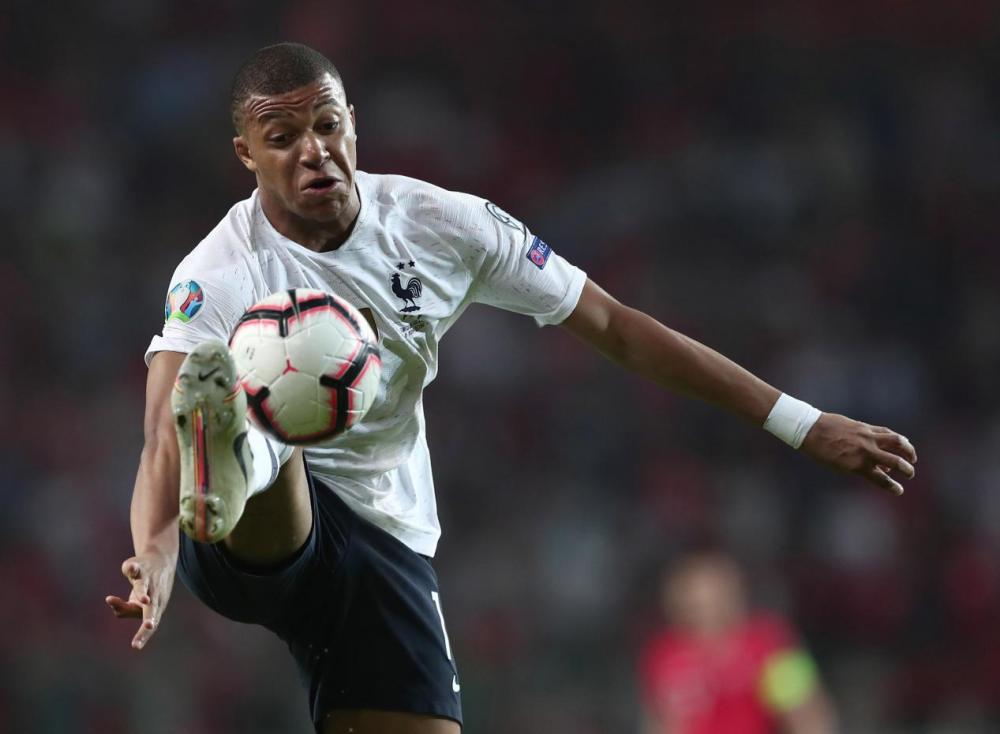 包含波黑队在客场不敌法国队,遗憾告负的词条 包含波黑队在客场不敌法国队,遗憾告负的词条