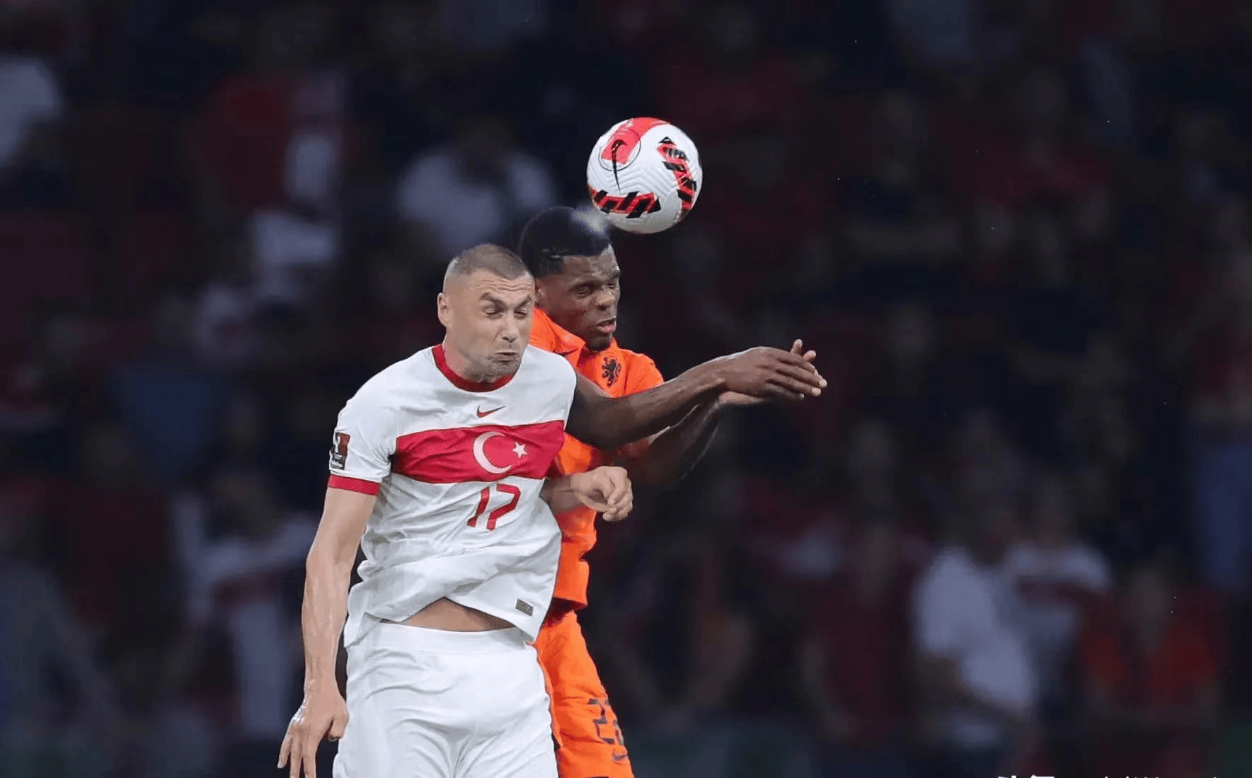 土耳其球员助力德国杯赛取胜