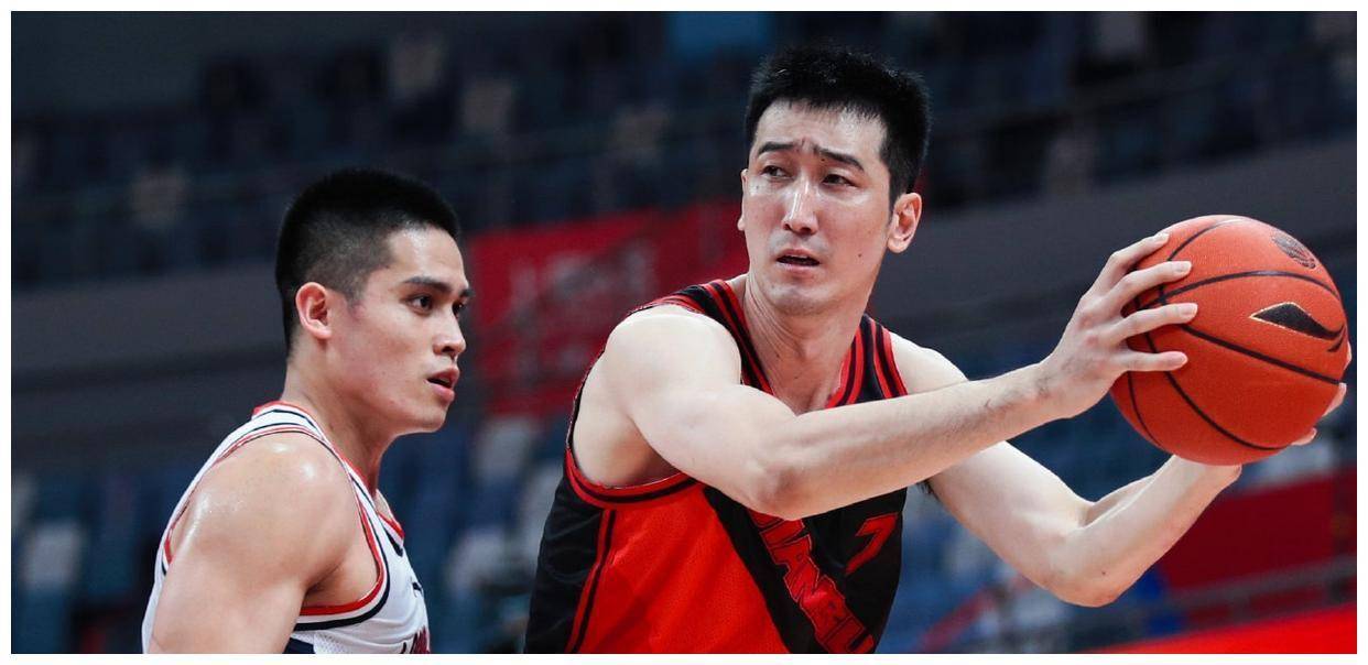 北京奥凯队防守稳固取得胜利，连胜保持