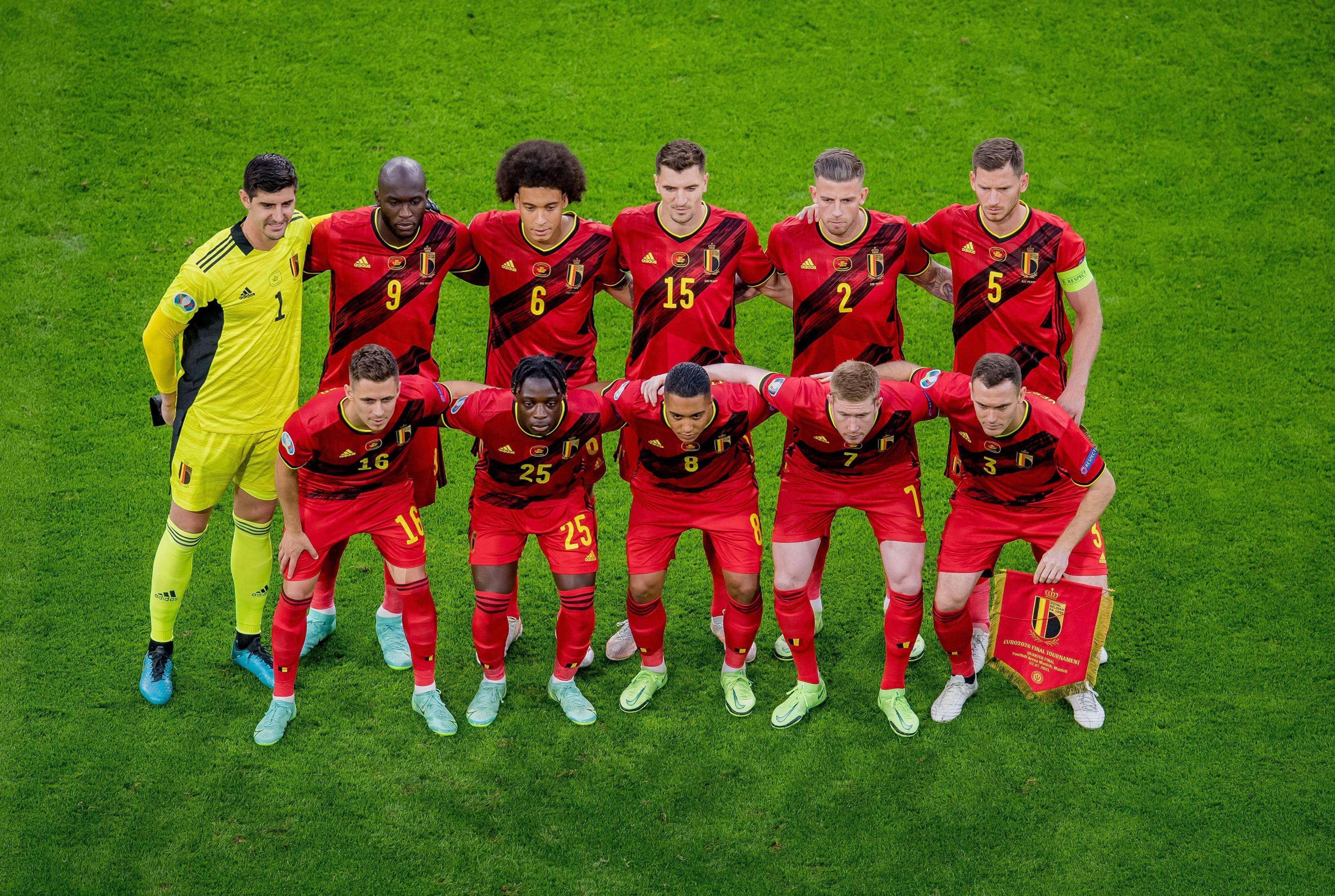 包含比利时夺冠在望，集结全力备战淘汰赛的词条