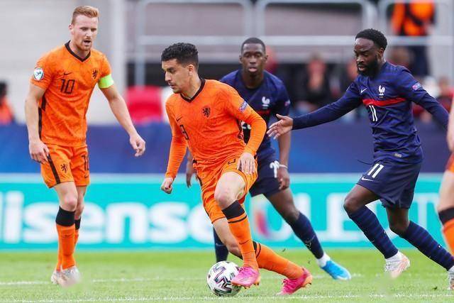 荷兰队遭淘汰，将无缘欧国联四分之一决赛的简单介绍