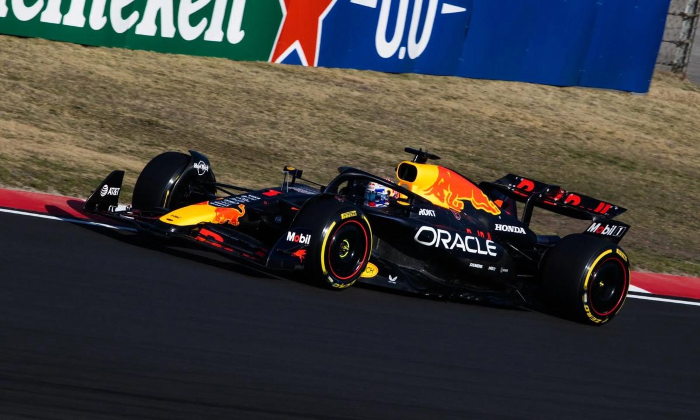 红牛车队逆转雷诺车队,皮亚斯特里关键制胜的简单介绍 红牛车队逆转雷诺车队,皮亚斯特里关键制胜的简单介绍