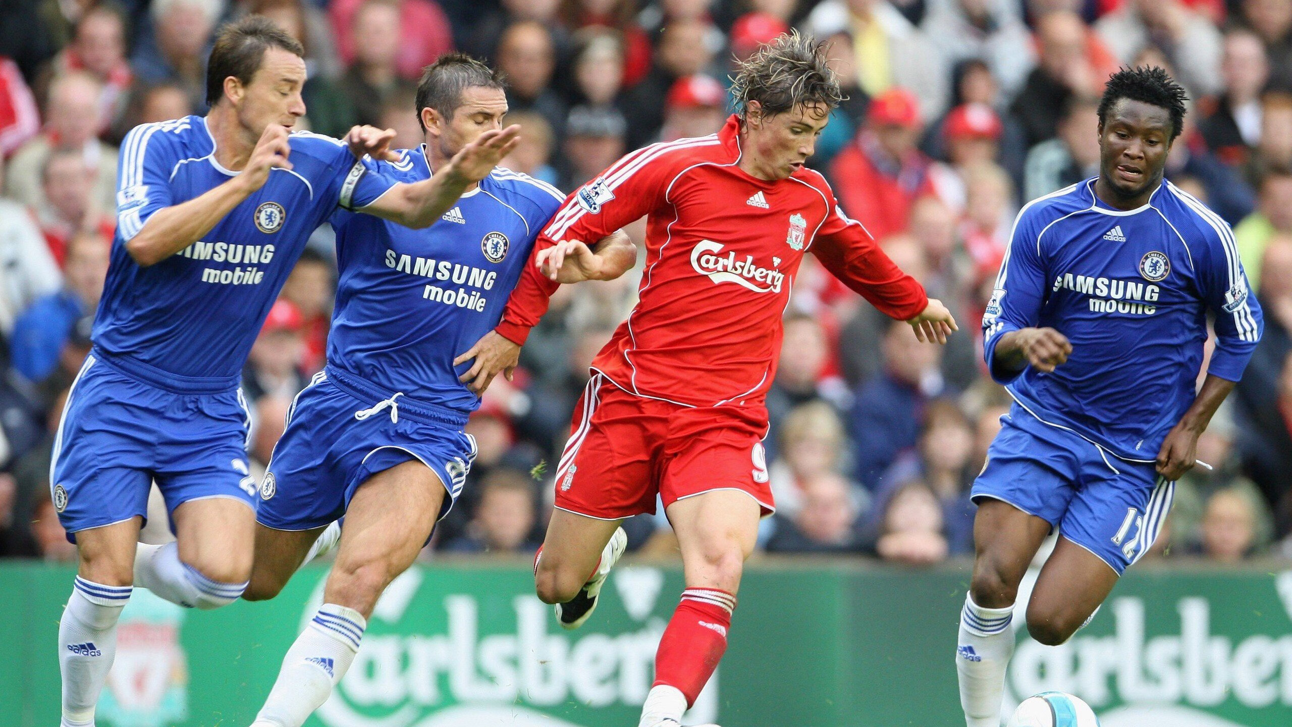 巨星的光芒与团队的重锤，篮球世界里的跨越时空对话